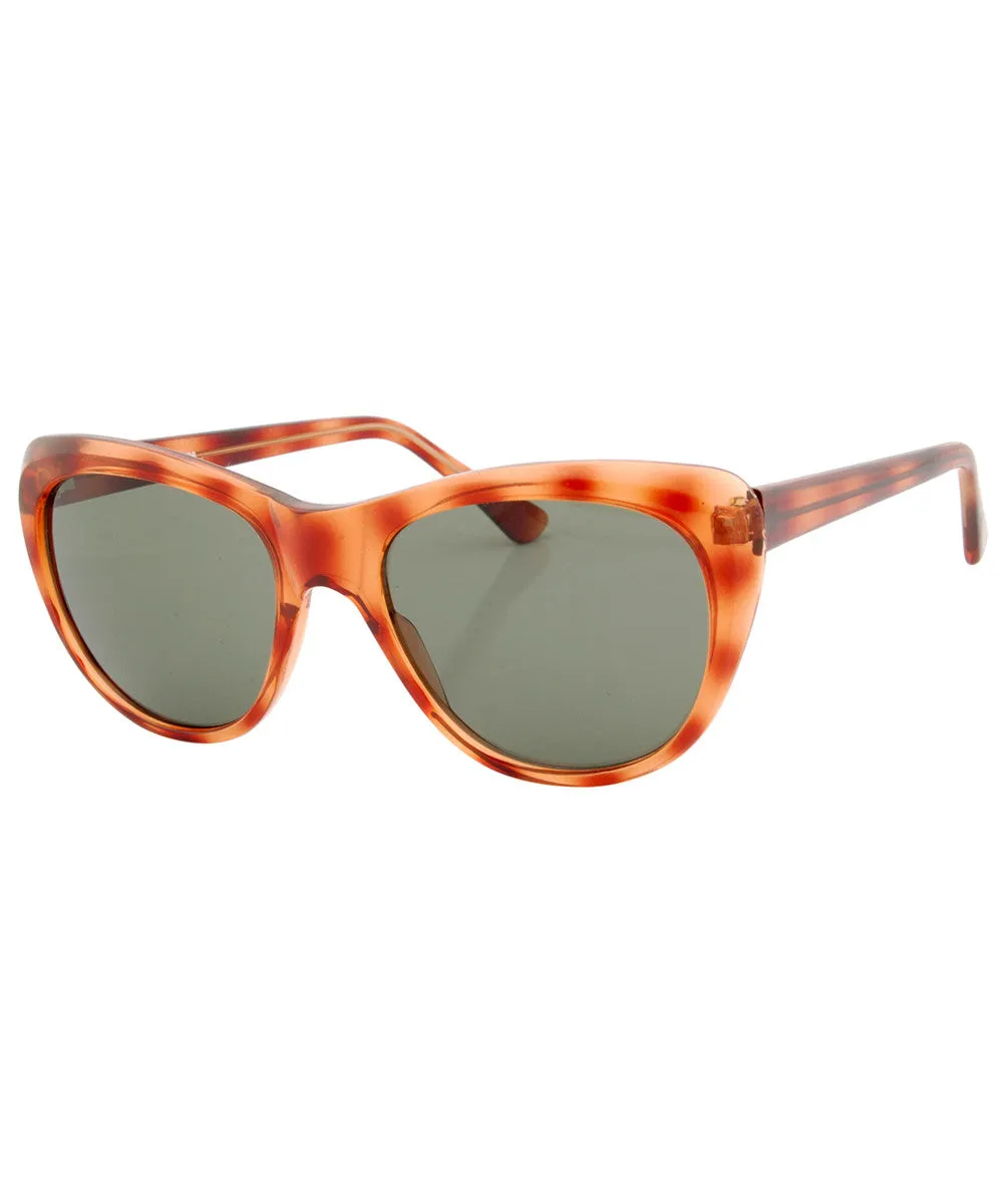 CHARMING Tortoise Cat-Eye Sunglasses