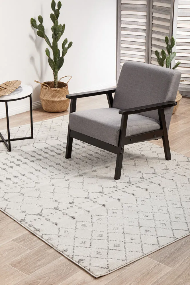Chrome Elsa Silver Rug 400 x 300 CM