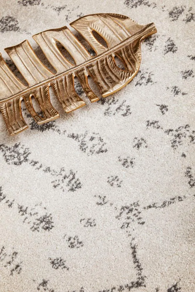 Chrome Elsa Silver Rug 400 x 300 CM