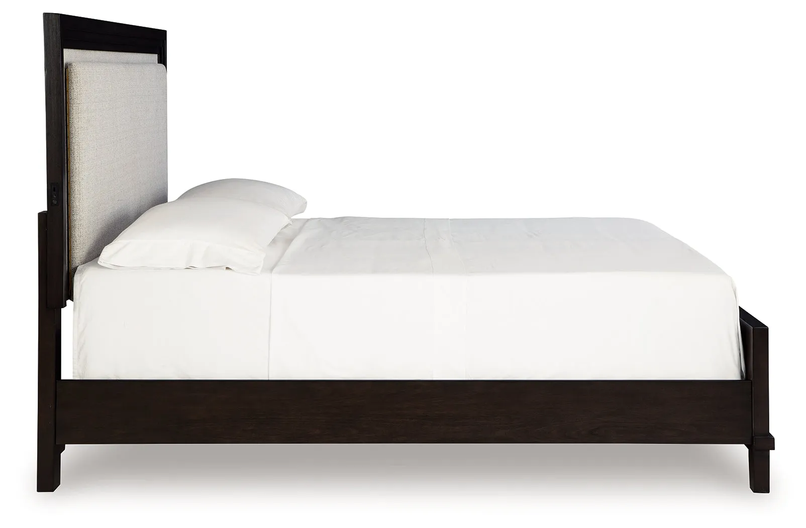 Neymorton King Upholstered Panel Bed with Mirrored Dresser and 2 Nightstands in Dark Grayish Brown